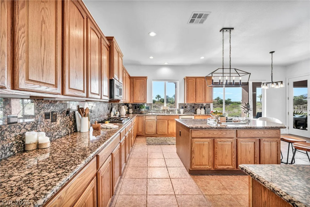 8324 Chapelle, Las Vegas, NV 89131