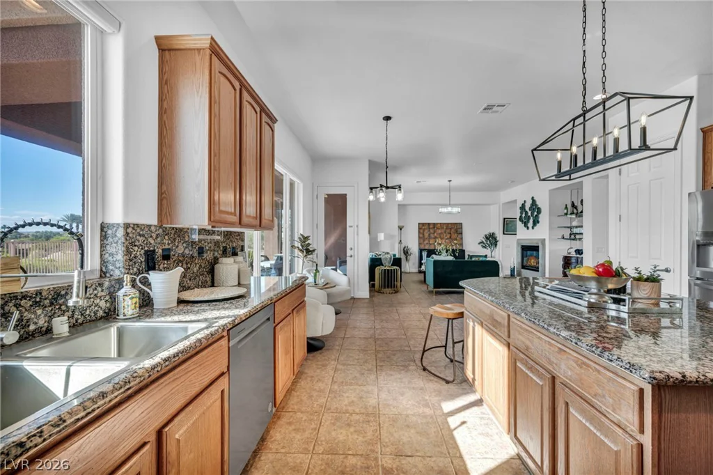 8324 Chapelle, Las Vegas, NV 89131