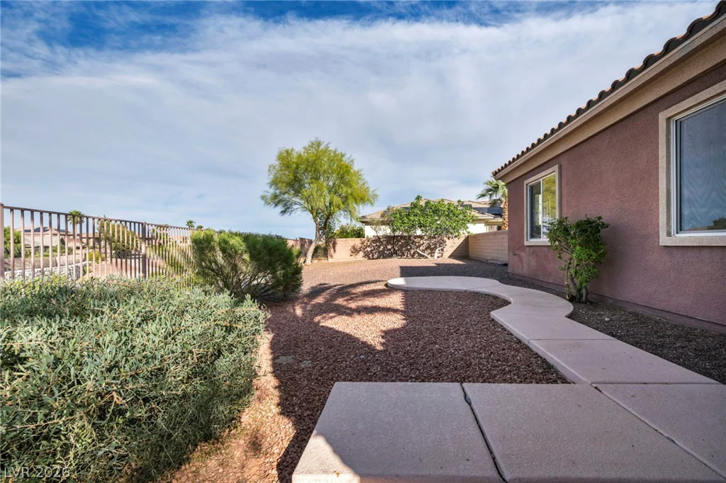 8324 Chapelle, Las Vegas, NV 89131