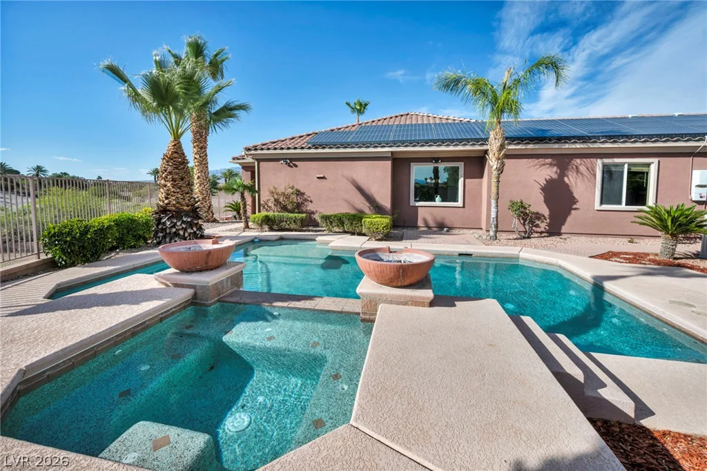 8324 Chapelle, Las Vegas, NV 89131