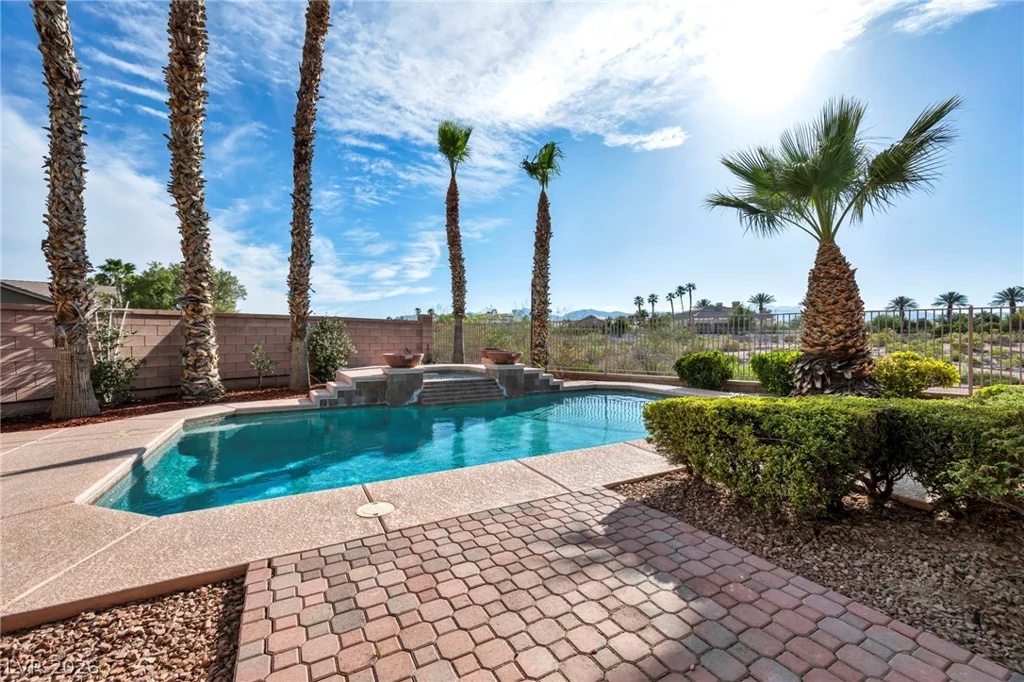 8324 Chapelle, Las Vegas, NV 89131