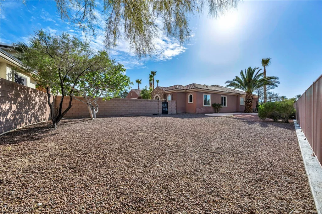 8324 Chapelle, Las Vegas, NV 89131