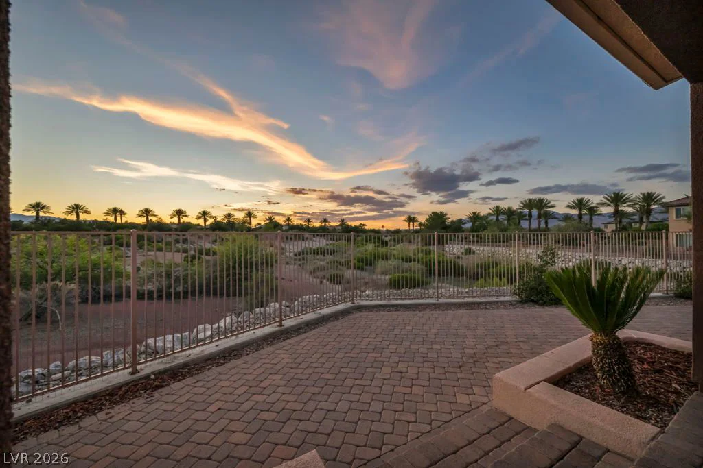 8324 Chapelle, Las Vegas, NV 89131