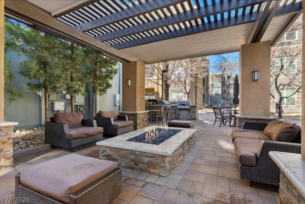62 Serene, Las Vegas, NV 89123