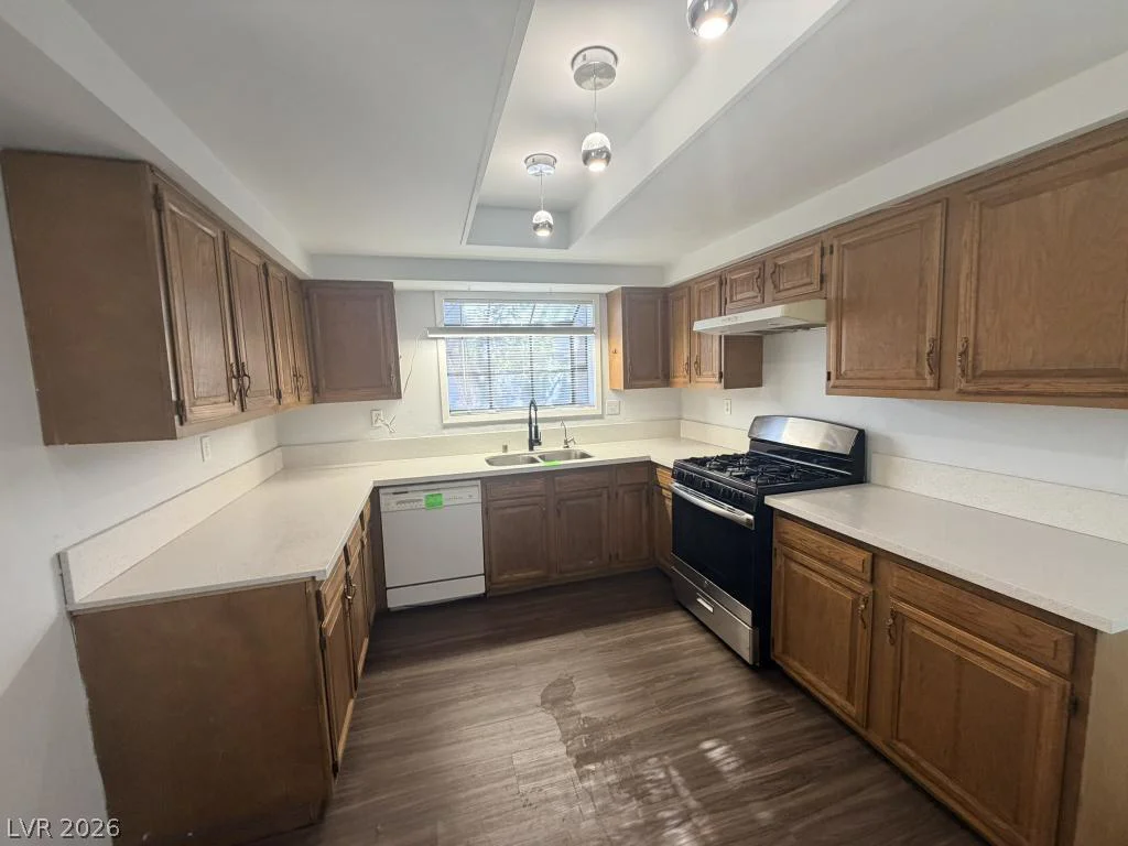 3940 Edgemoor, Las Vegas, NV 89121
