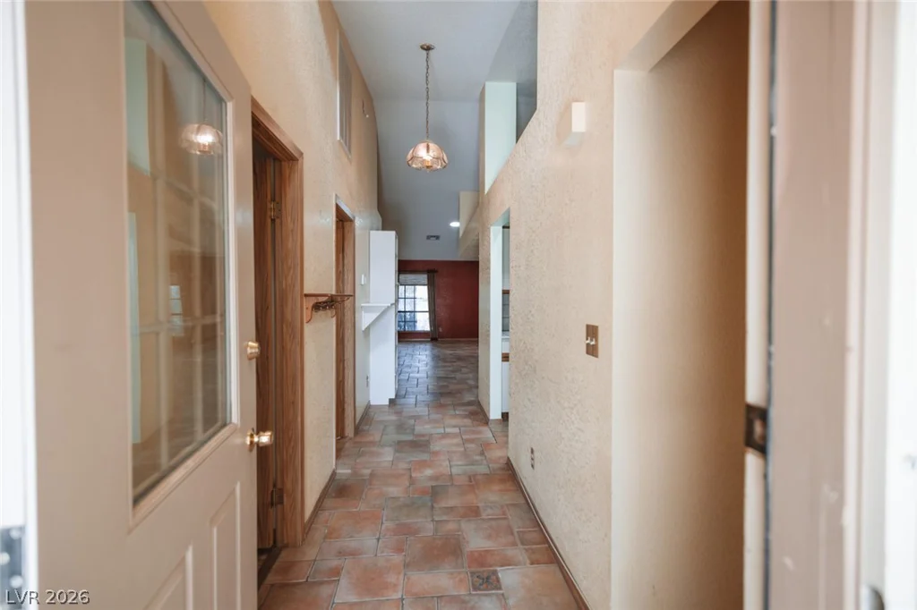 5204 Las Cruces, Las Vegas, NV 89130
