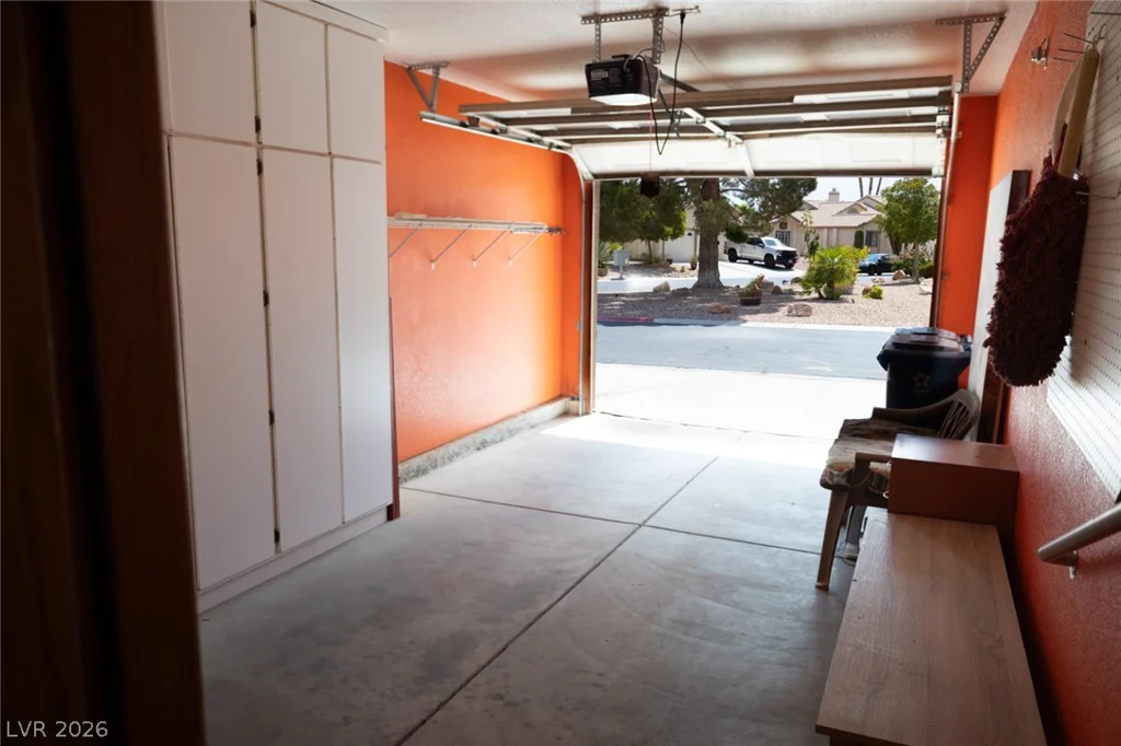 5204 Las Cruces, Las Vegas, NV 89130