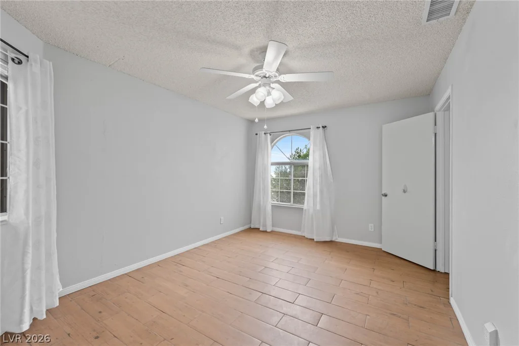 7155 Carey, Las Vegas, NV 89156