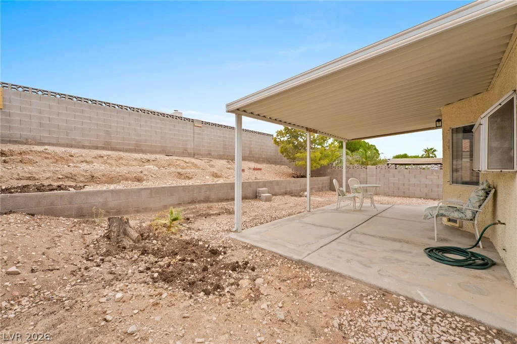 7155 Carey, Las Vegas, NV 89156