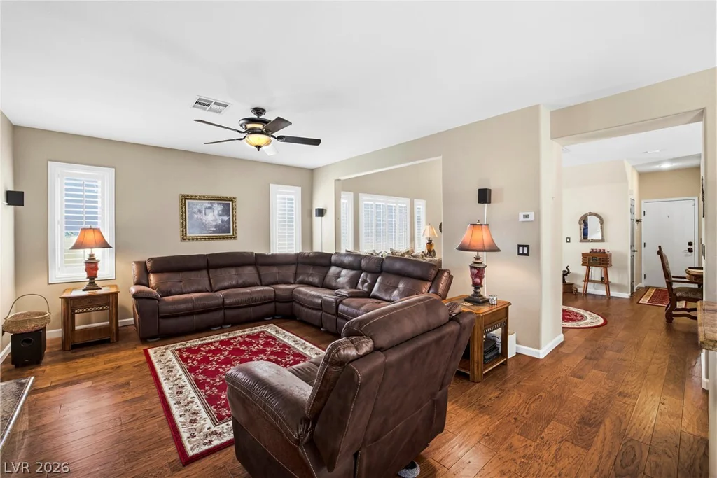 4556 Yellow Harbor, Las Vegas, NV 89129