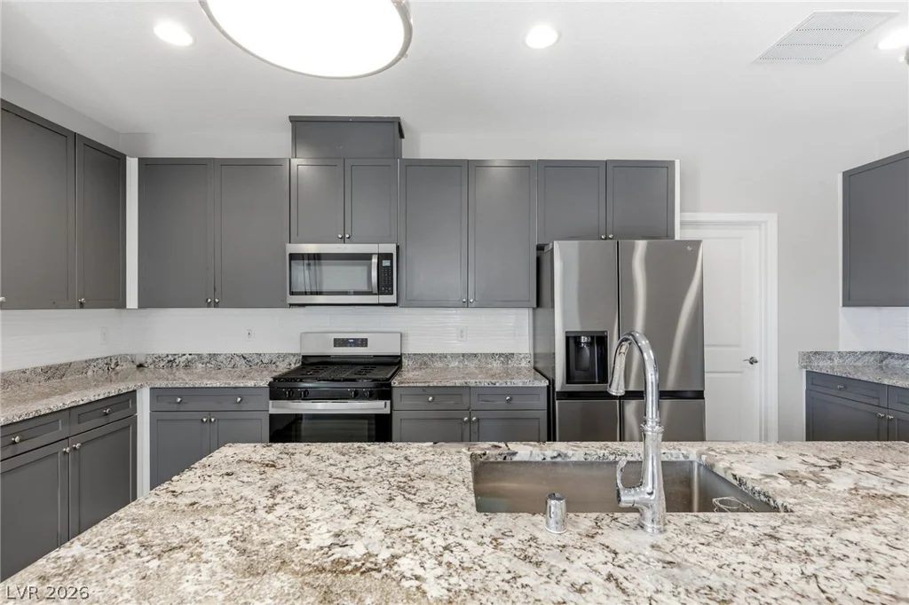 98 Cadence Crest, Henderson, NV 89011