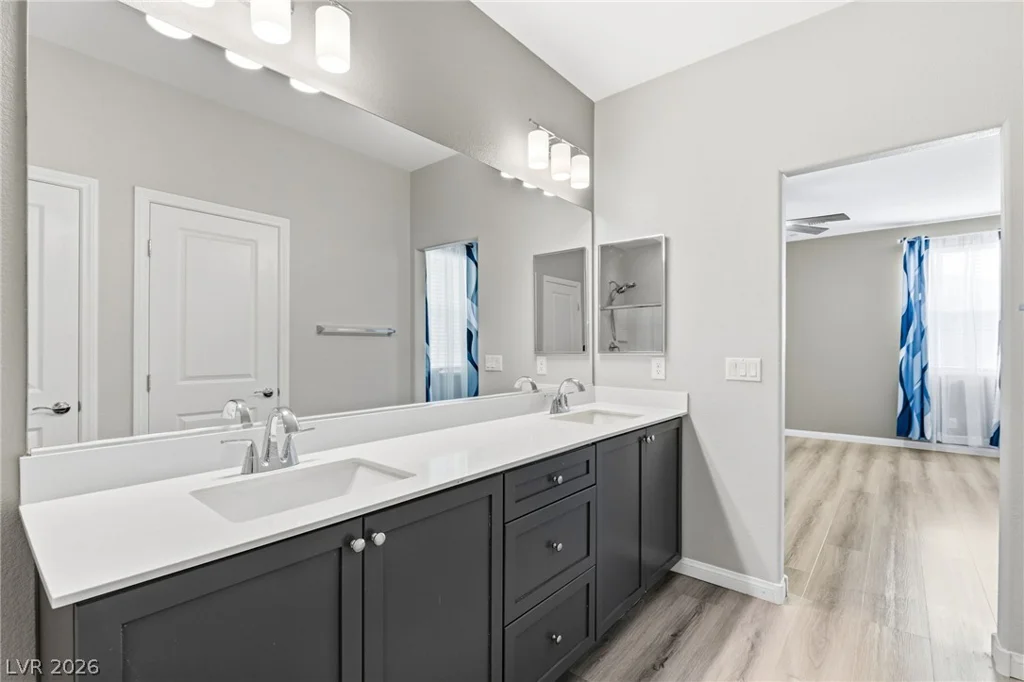 98 Cadence Crest, Henderson, NV 89011