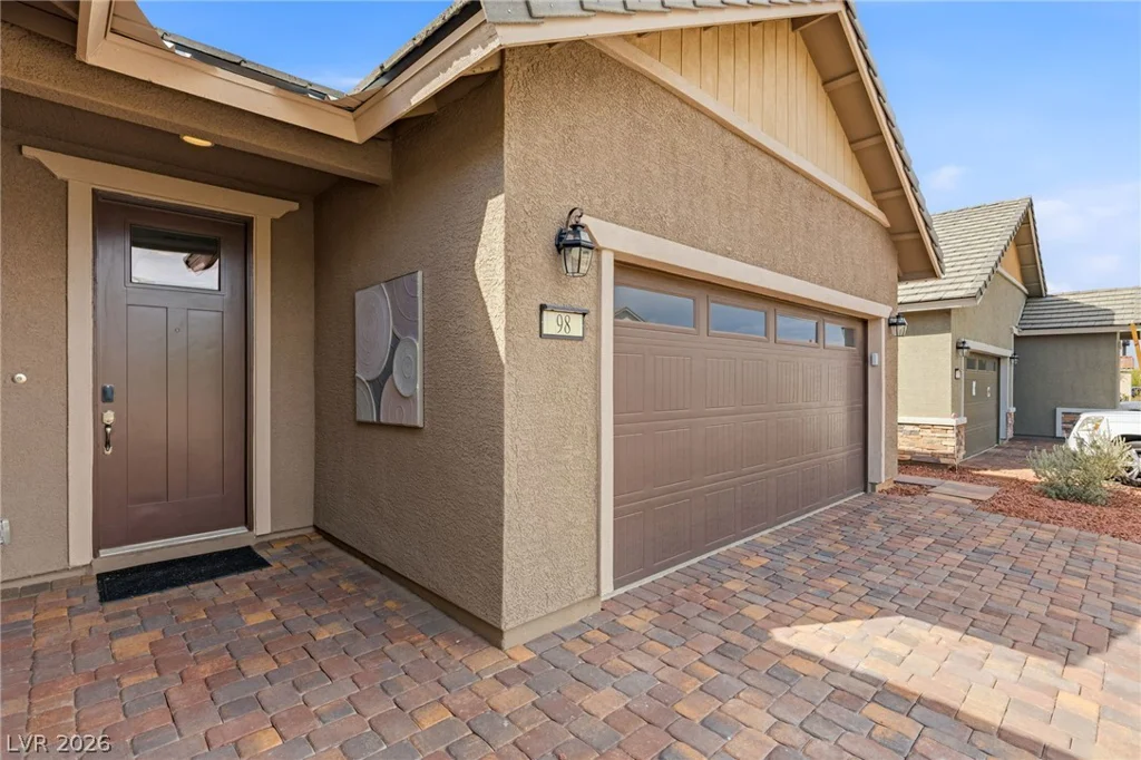 98 Cadence Crest, Henderson, NV 89011