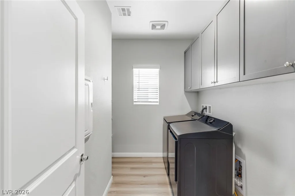 98 Cadence Crest, Henderson, NV 89011