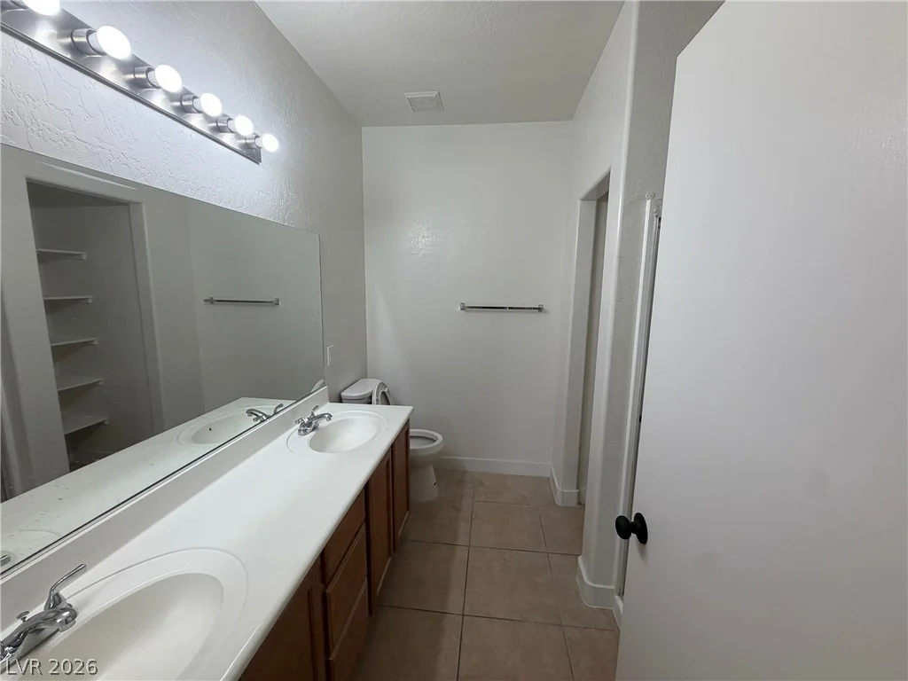 4675 Basilicata, North Las Vegas, NV 89084