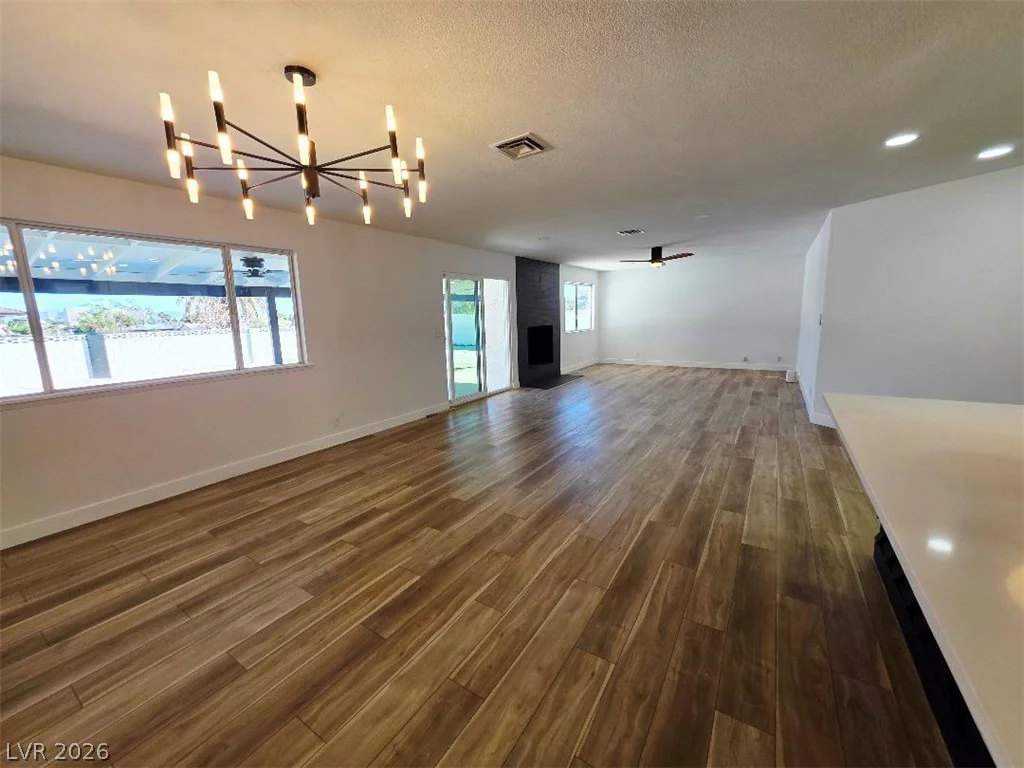 3420 Warm Springs, Las Vegas, NV 89118