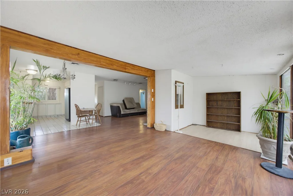 4100 El Cederal, Las Vegas, NV 89102