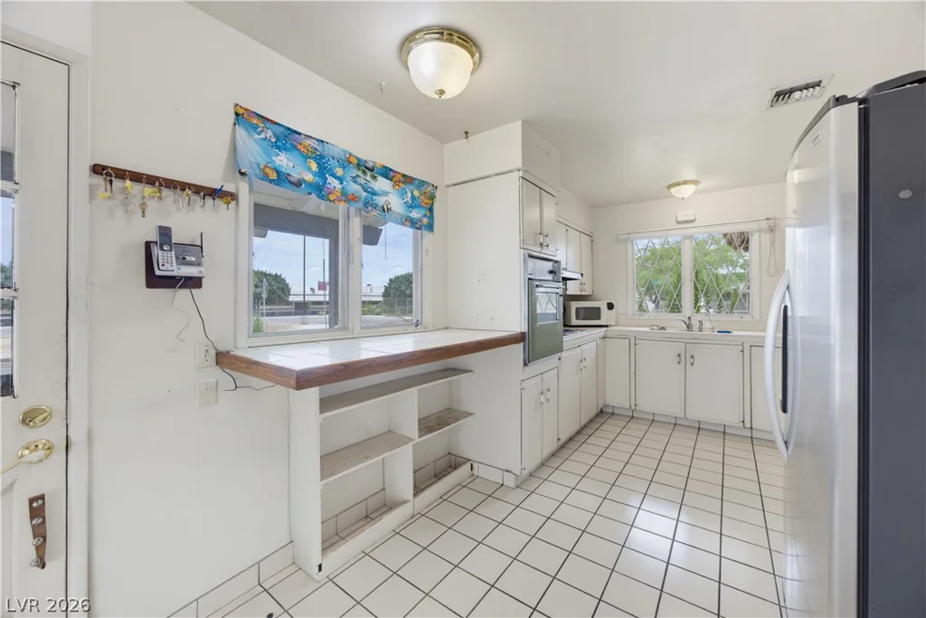 4100 El Cederal, Las Vegas, NV 89102