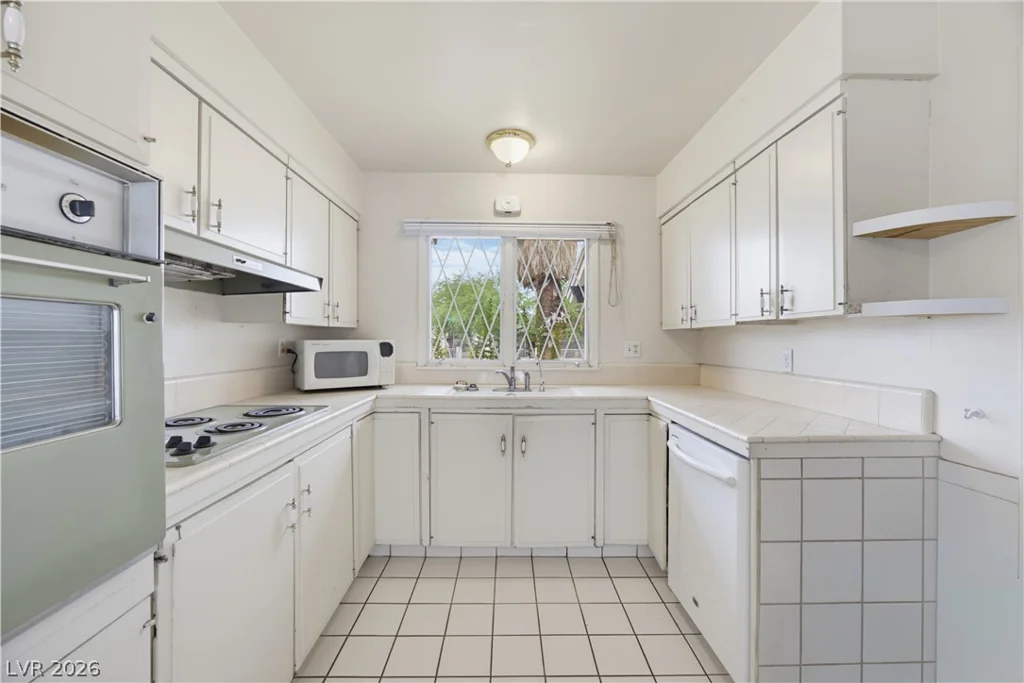 4100 El Cederal, Las Vegas, NV 89102