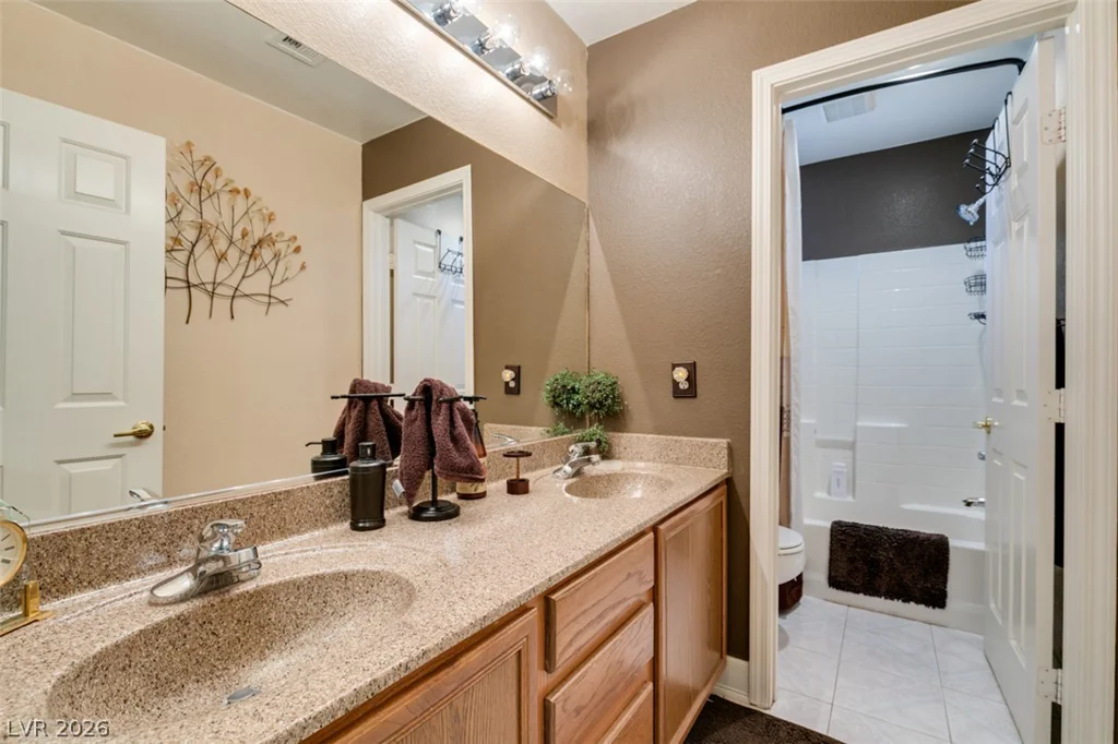 8455 Belmont Valley, Las Vegas, NV 89123