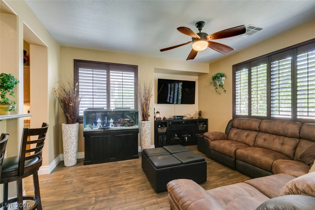 8455 Belmont Valley, Las Vegas, NV 89123