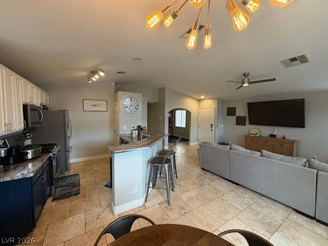 7057 Flowering Willow, Las Vegas, NV 89148