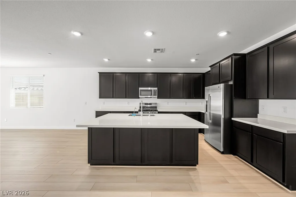 10898 Lewis Pointe, Las Vegas, NV 89166