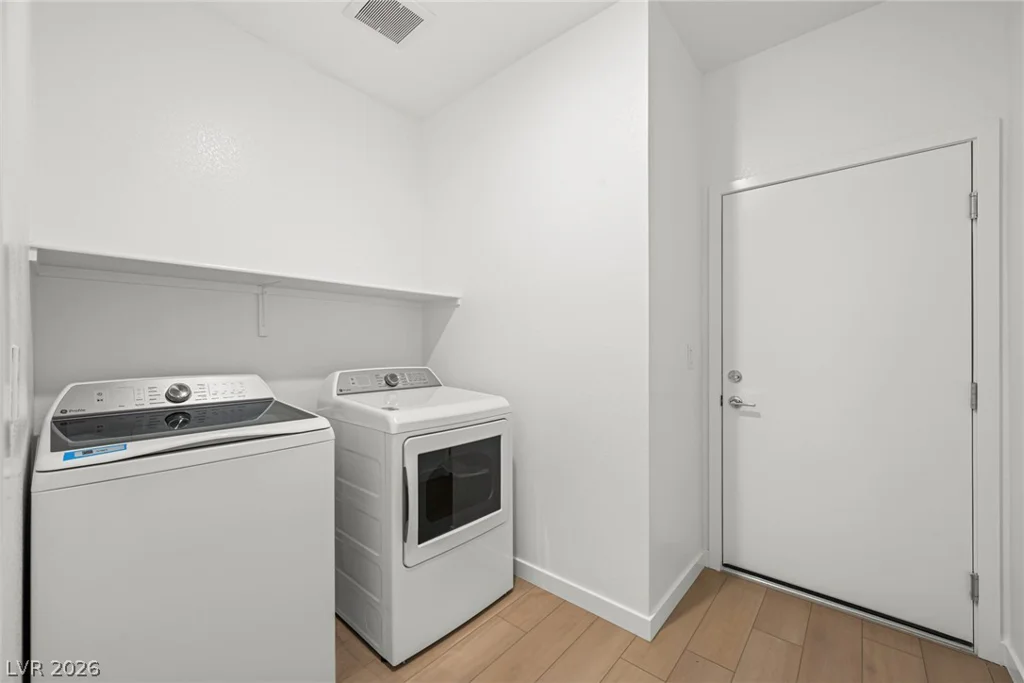 10898 Lewis Pointe, Las Vegas, NV 89166