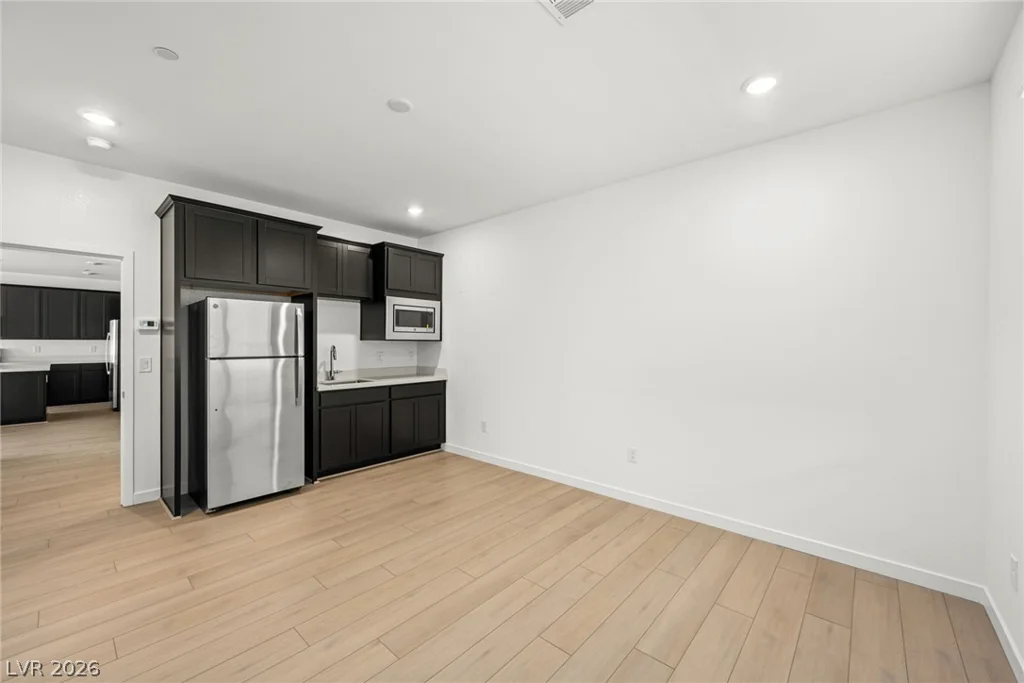 10898 Lewis Pointe, Las Vegas, NV 89166