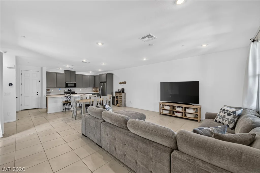826 Royal Beekman, Henderson, NV 89011