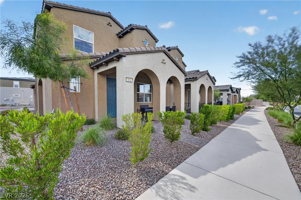826 Royal Beekman, Henderson, NV 89011
