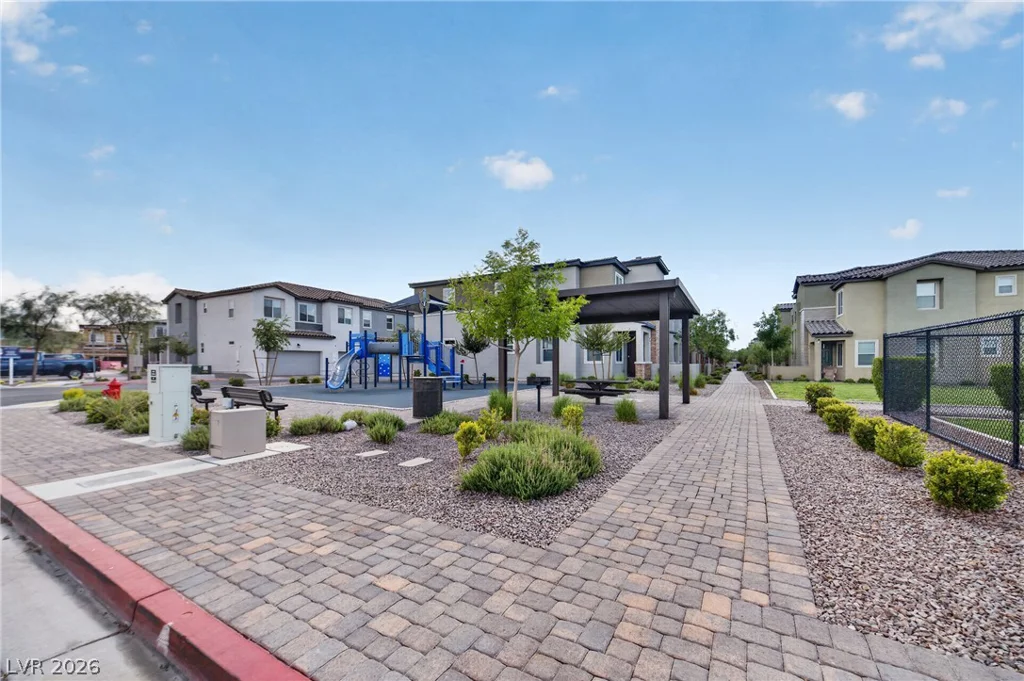 826 Royal Beekman, Henderson, NV 89011