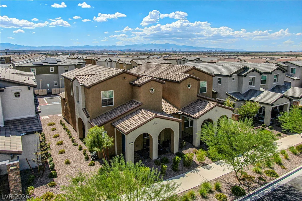 826 Royal Beekman, Henderson, NV 89011