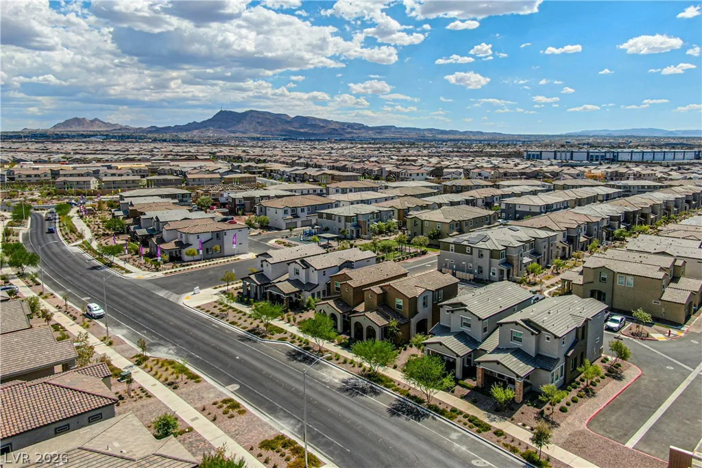 826 Royal Beekman, Henderson, NV 89011