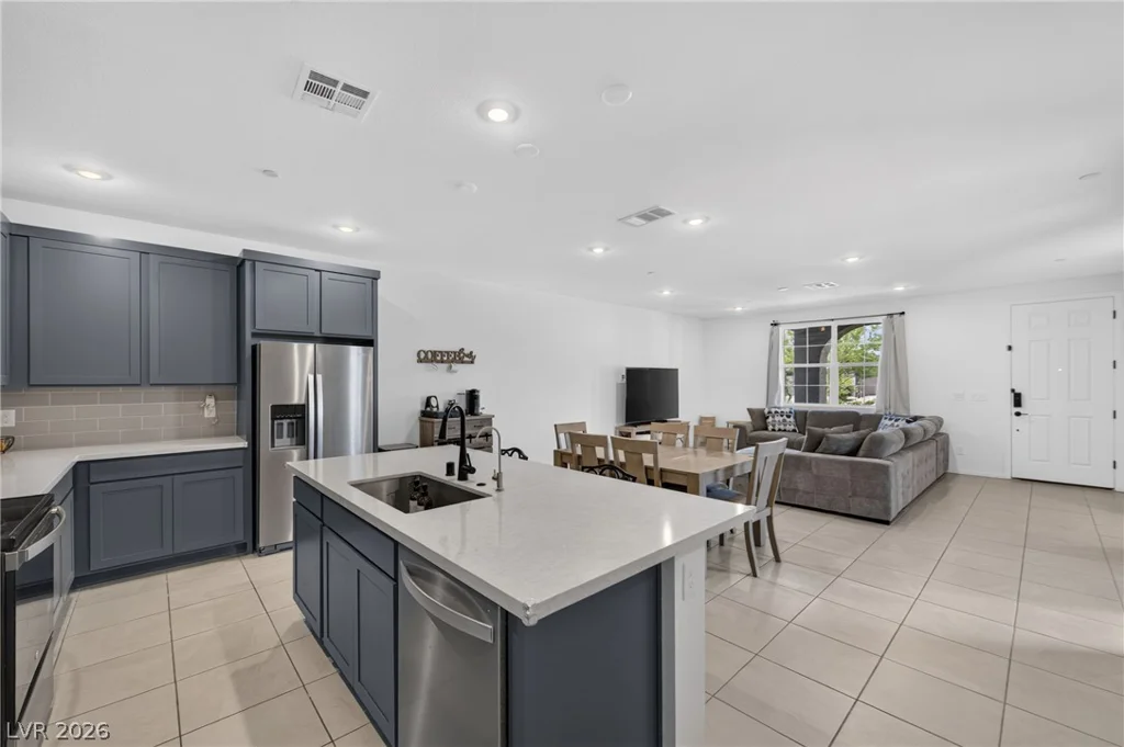 826 Royal Beekman, Henderson, NV 89011