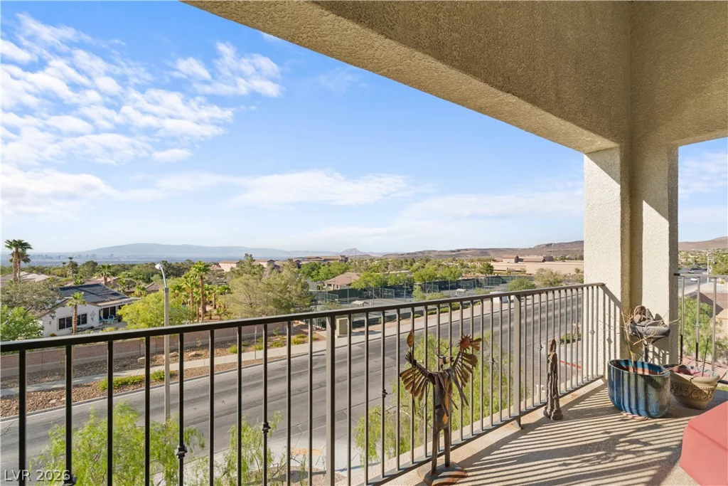 2555 Hampton, Henderson, NV 89052