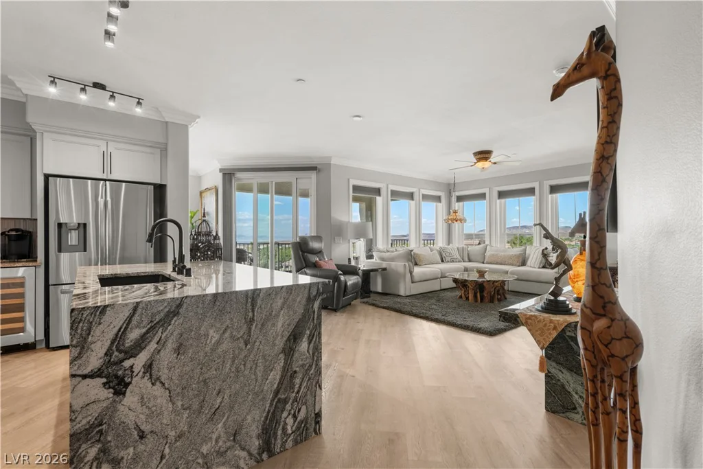 2555 Hampton, Henderson, NV 89052