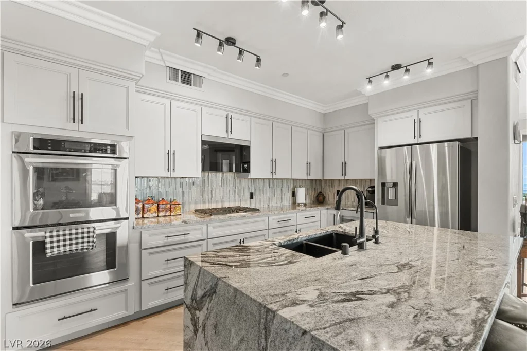 2555 Hampton, Henderson, NV 89052