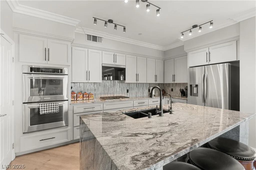 2555 Hampton, Henderson, NV 89052