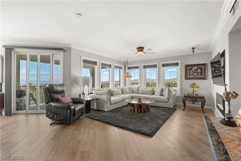 2555 Hampton, Henderson, NV 89052
