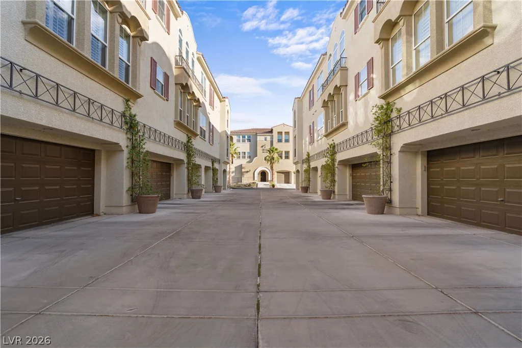 2555 Hampton, Henderson, NV 89052