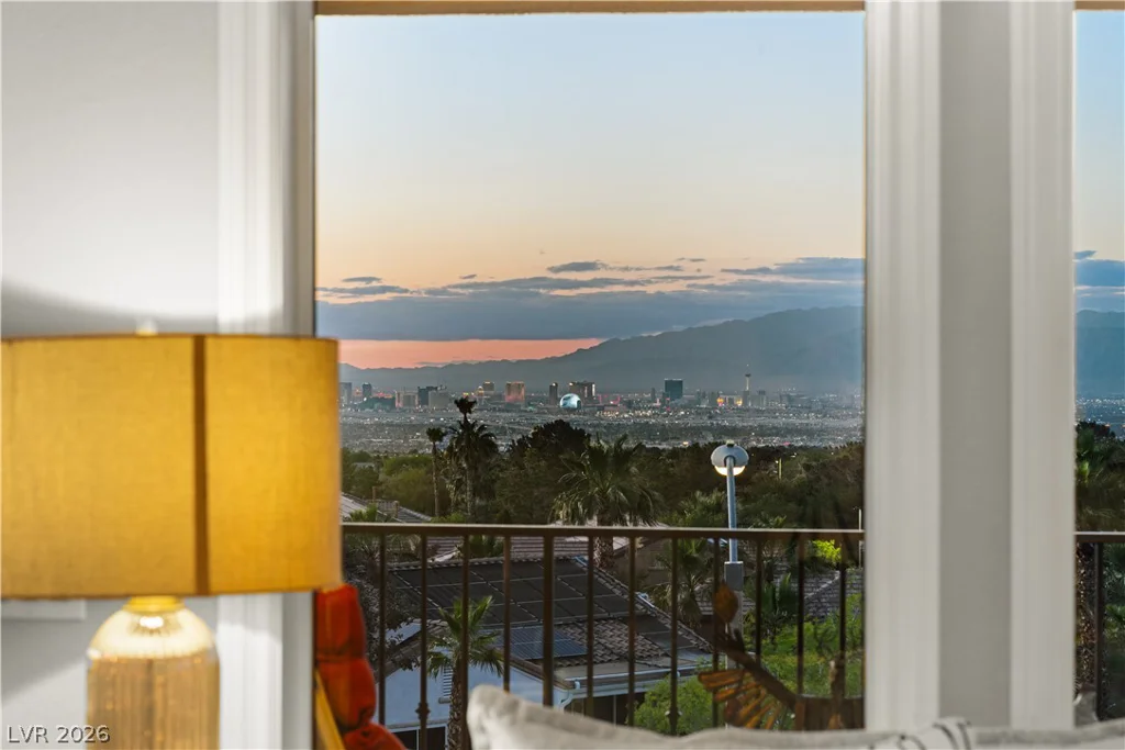 2555 Hampton, Henderson, NV 89052