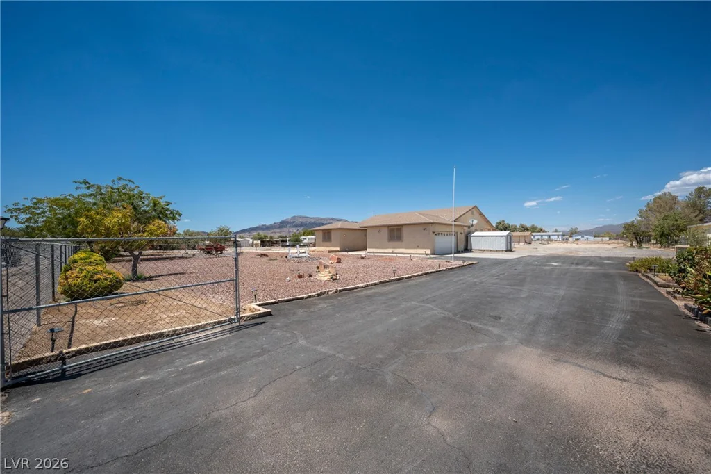 680 McMurray, Pahrump, NV 89060