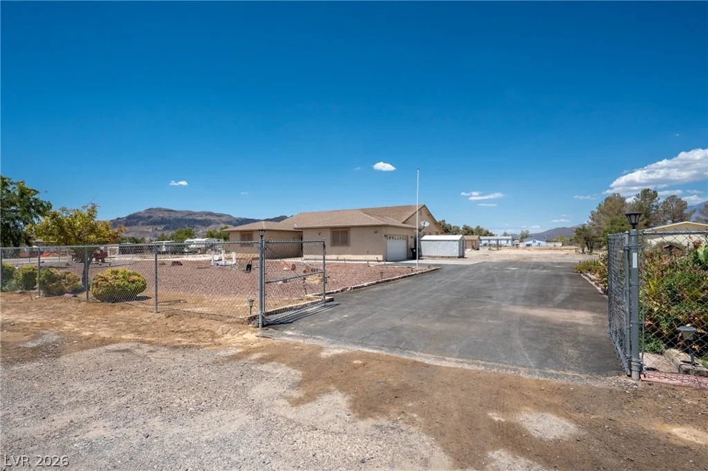 680 McMurray, Pahrump, NV 89060