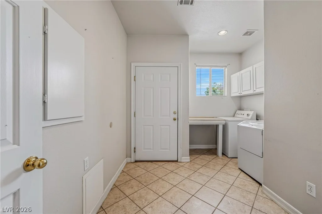 680 McMurray, Pahrump, NV 89060