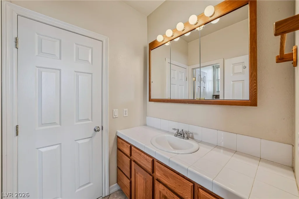 680 McMurray, Pahrump, NV 89060