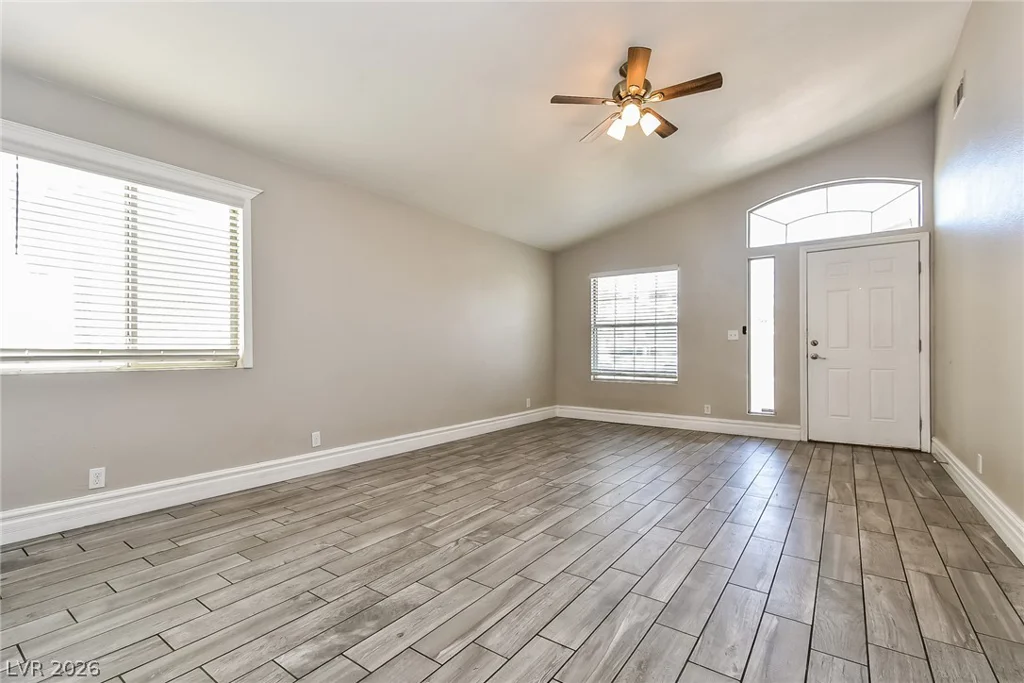 4611 Chestnut Blaze, North Las Vegas, NV 89032