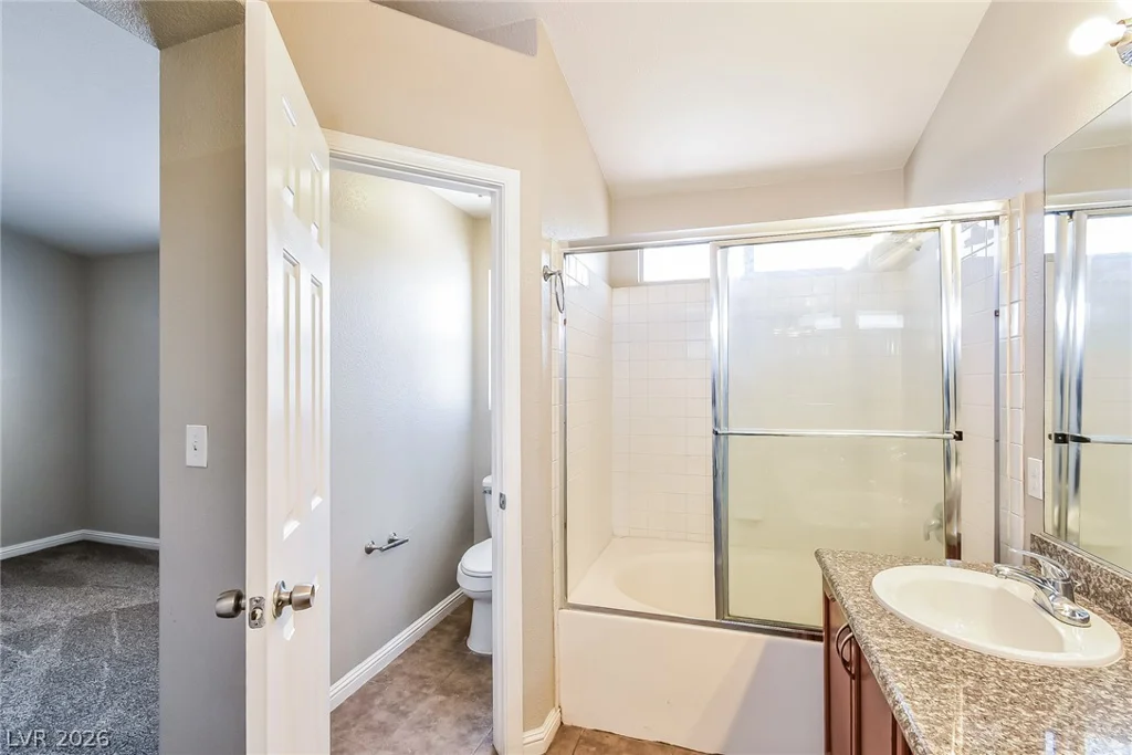 4611 Chestnut Blaze, North Las Vegas, NV 89032