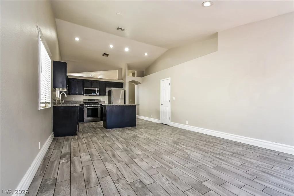 4611 Chestnut Blaze, North Las Vegas, NV 89032