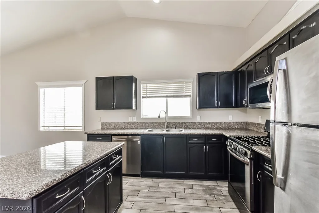 4611 Chestnut Blaze, North Las Vegas, NV 89032